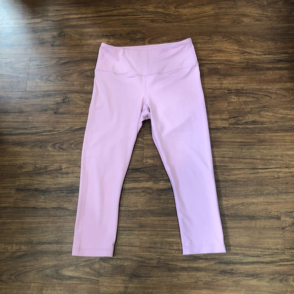 90 Degree By Reflex Pants - 90 Degree by Reflex Flex Capri in Cuban Orchid (Pink)